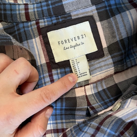 Bundle of super cute crops! - Picture 7 of 8